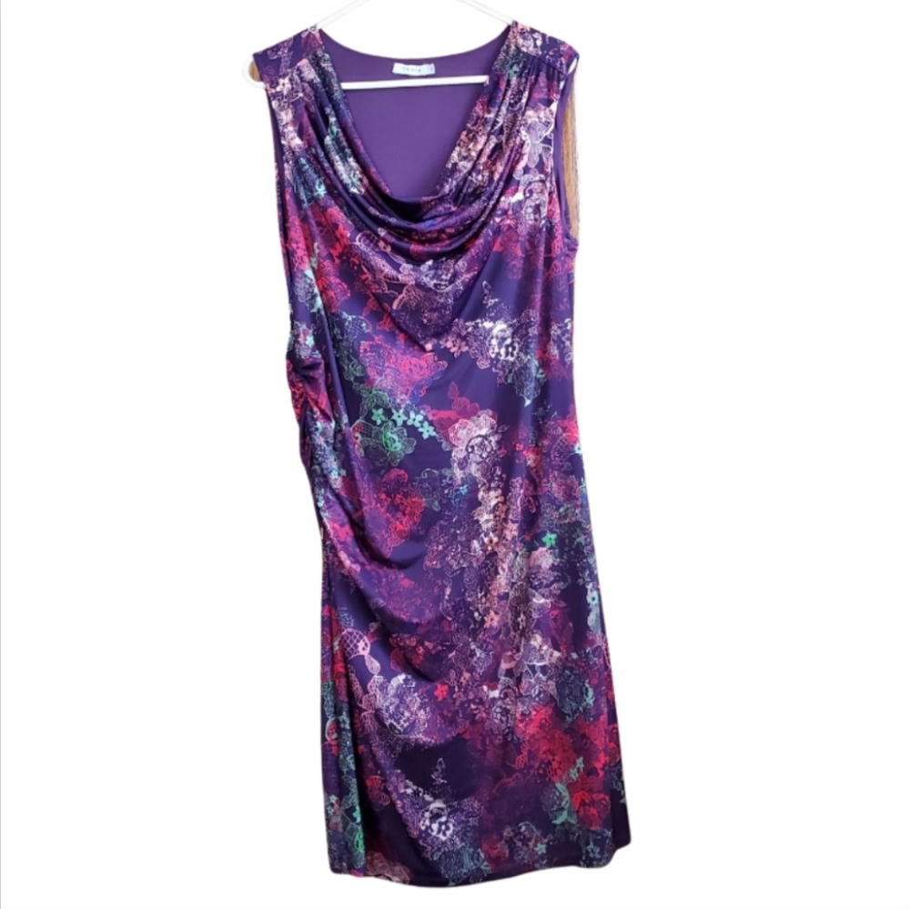 Women's Triste multi colored scoop neck sleeveless dress. Size 1X